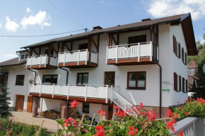 Schönes Doppelzimmer mit separater Küche im nördlichen Nationalpark Schwarzwald